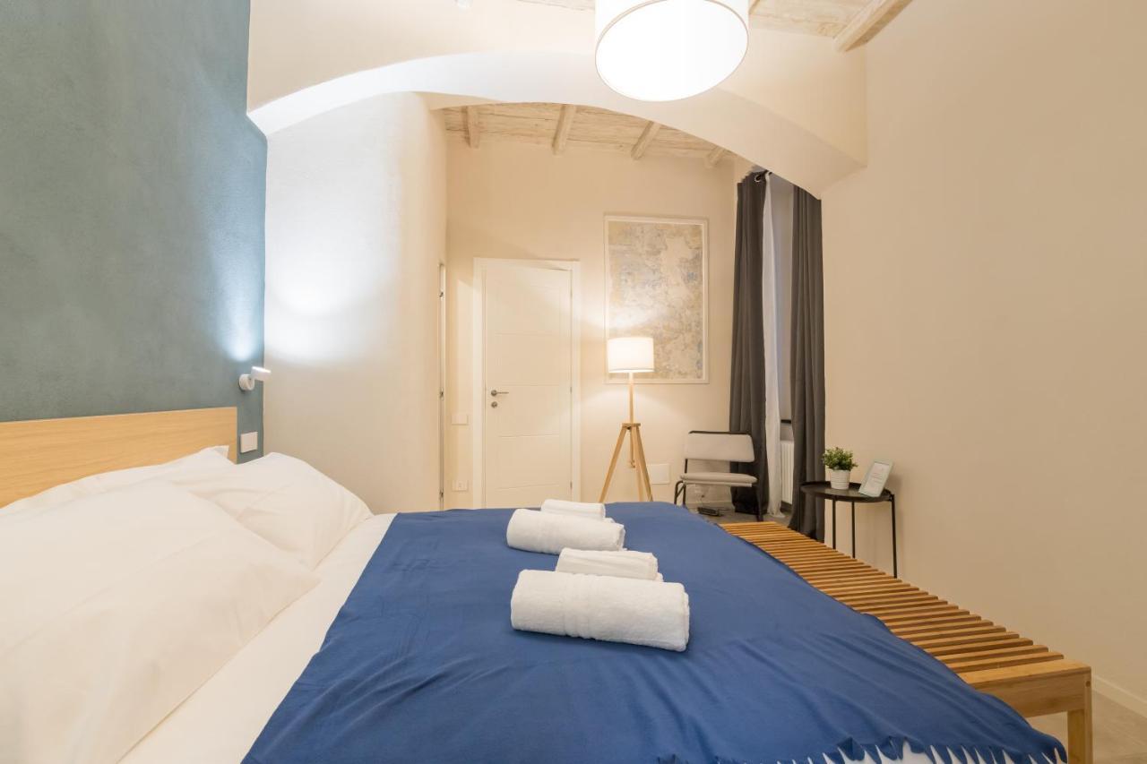 Al Caruggio Guest House Генуя Екстер'єр фото