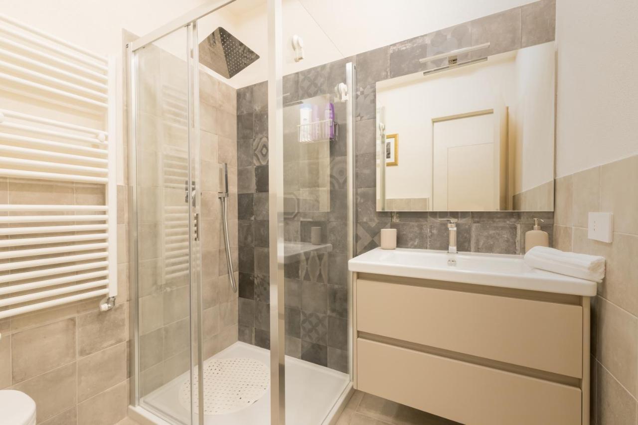 Al Caruggio Guest House Генуя Екстер'єр фото